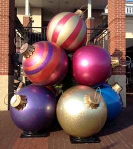 Christas Ornaments Dana 2