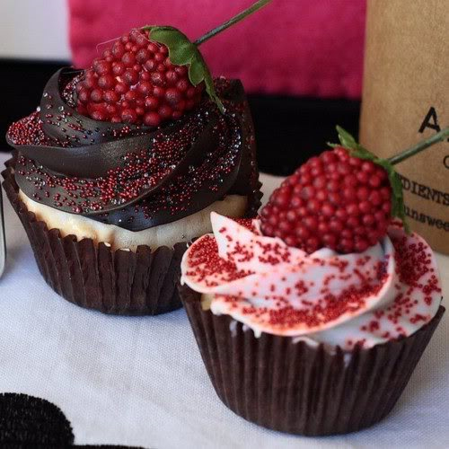 raspberry cupcakes